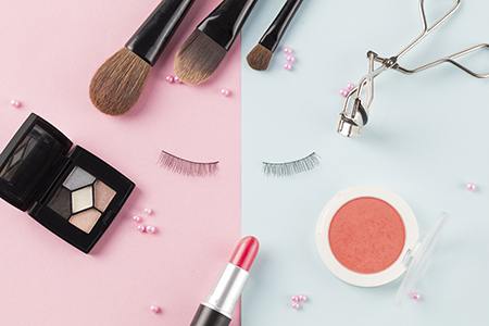 攝圖網_500277235_化妝品（企業商用）.jpg