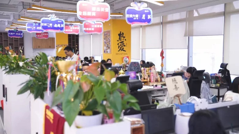 1634895971345416.jpg 16.webp.jpg